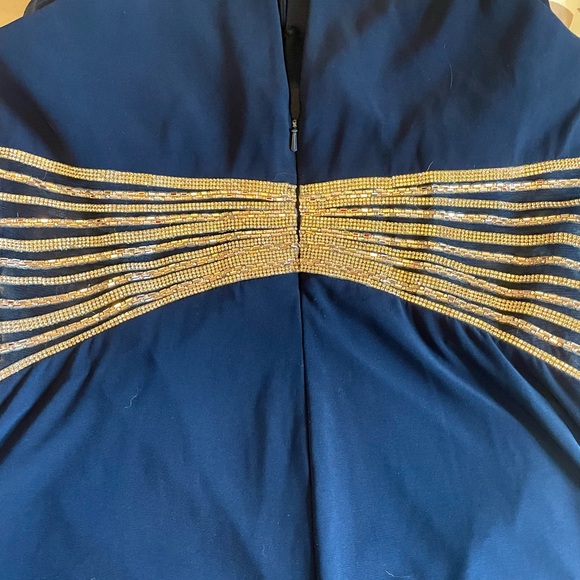 Madison James Formal Gown, 12 - Picture 4 of 9